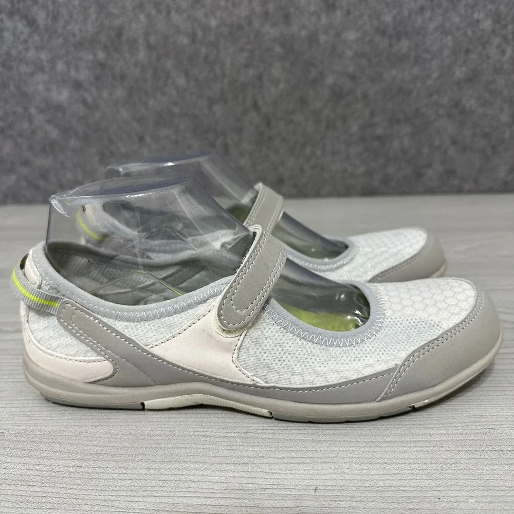 Lands End Mary Jane Water Shoes‎ Women Size 7 White and Light Gray Comfort